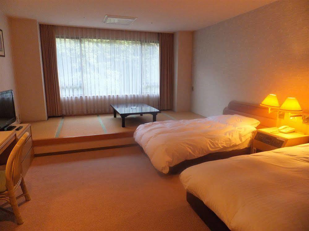 Casa Di Nonno Hotel Tahara Bagian luar foto